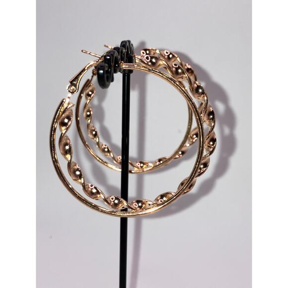 NWT! Large Sized Thin Hoop & Wavy Hoop Hinged Gold-Tone 1/75" Earrings! - Picture 2 of 8